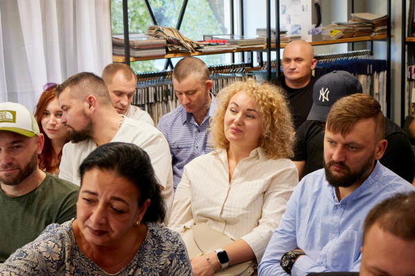 BRUNCH С ALUTATGROUP И СТУДИЕЙ ТЕКСТИЛЬНОГО ДЕКОРА TKANO TEXTILE ОЛЬГИ ШПОРТУН - алютат, alutat, профиль алютат, профиль alutat, профіль алютат, профіль alutat, профиль для натяжного потолка, профіль для натяжної стелі